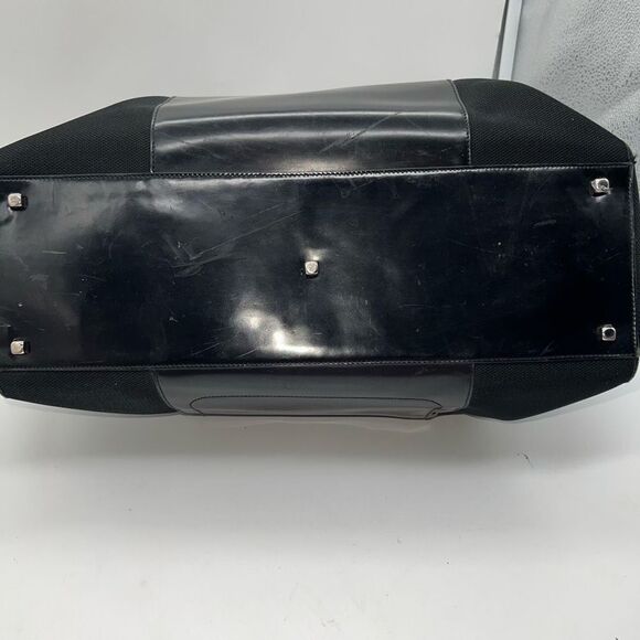 Salvatore Ferragamo Gancini Black Nylon and Patent Leather Shoulder Bag - Picture 8 of 16